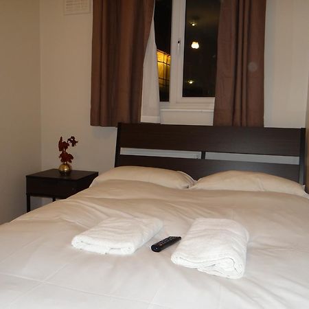 Vallance Road House London Bagian luar foto